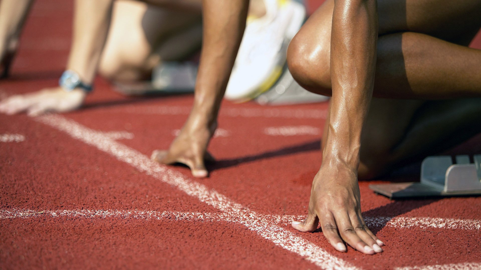 世界青少年壁球锦标赛多国参赛激烈较量，中国国际壁球挑战赛