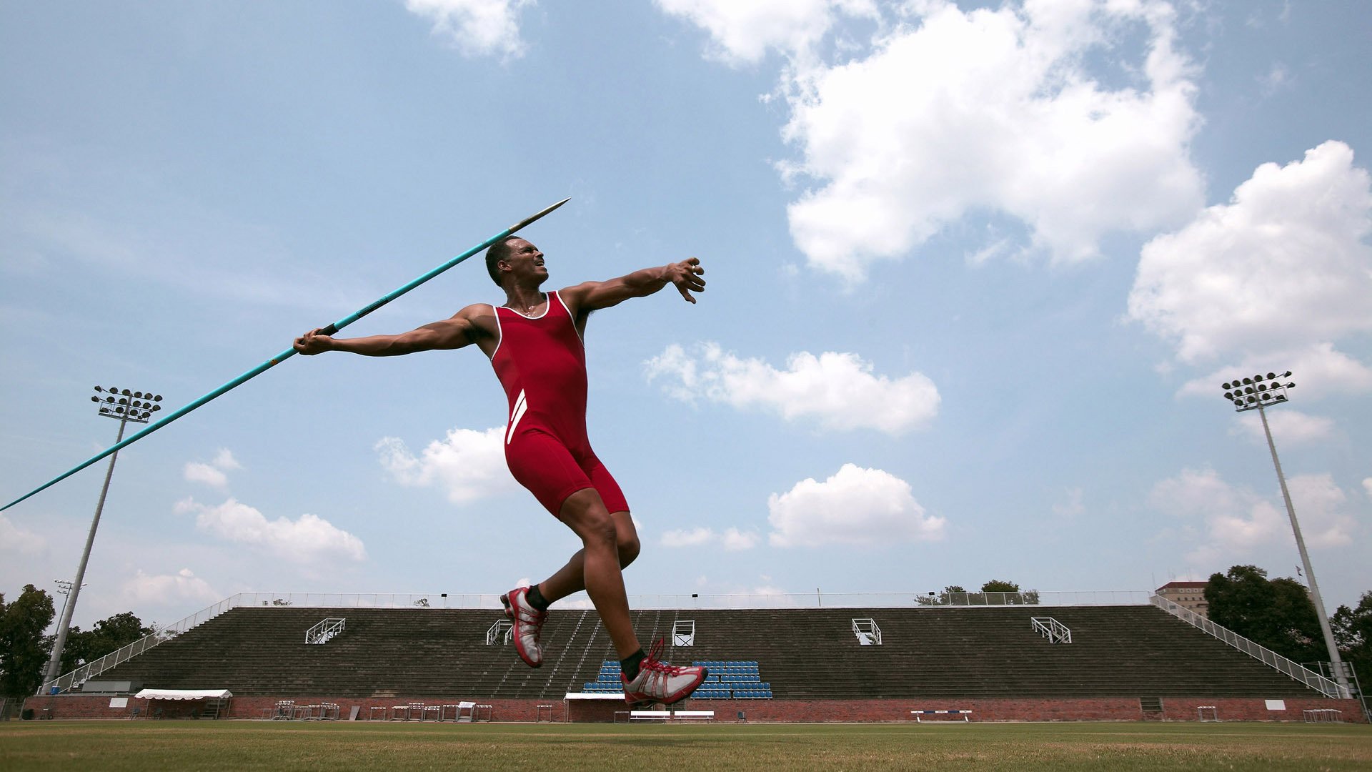 高命中率球员是否应更多控制节奏，命中率高的球员